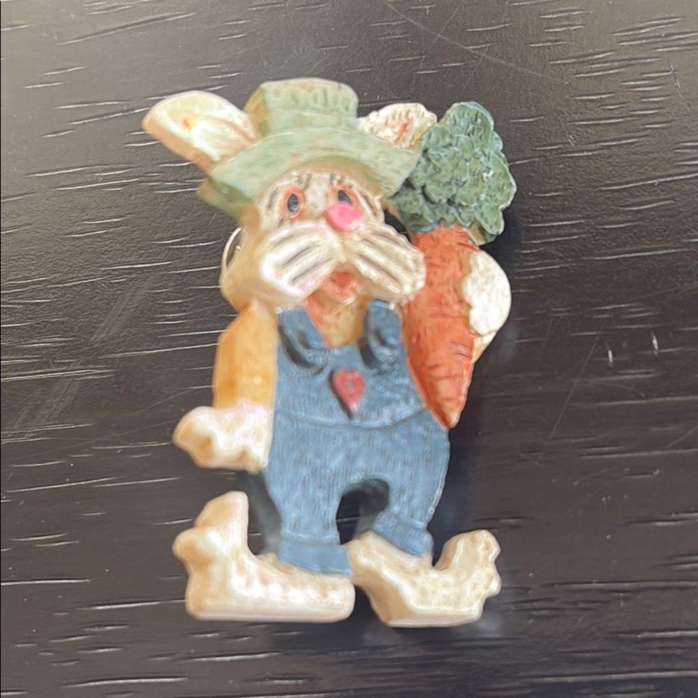 Charming resin Bunny Pin with Carrot
